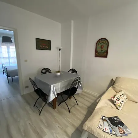 Appartamento Lella Zona Terme Centro E Vicino Habilita-villa Igea