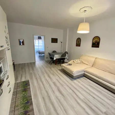 Lella Zona Terme Centro E Vicino Habilita-villa Igea Lägenhet *