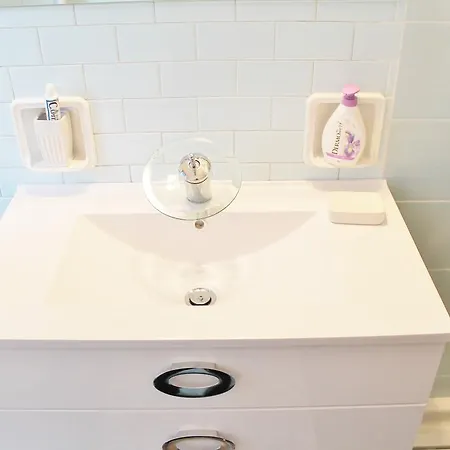 Appartamento Lella Zona Terme Centro E Vicino Habilita-villa Igea *