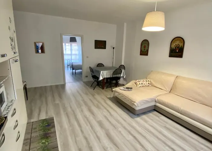 Lella Zona Terme Centro E Vicino Habilita-villa Igea Lägenhet *